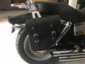 Sacoche Myleatherbikes Harley Dyna Fat bob_43